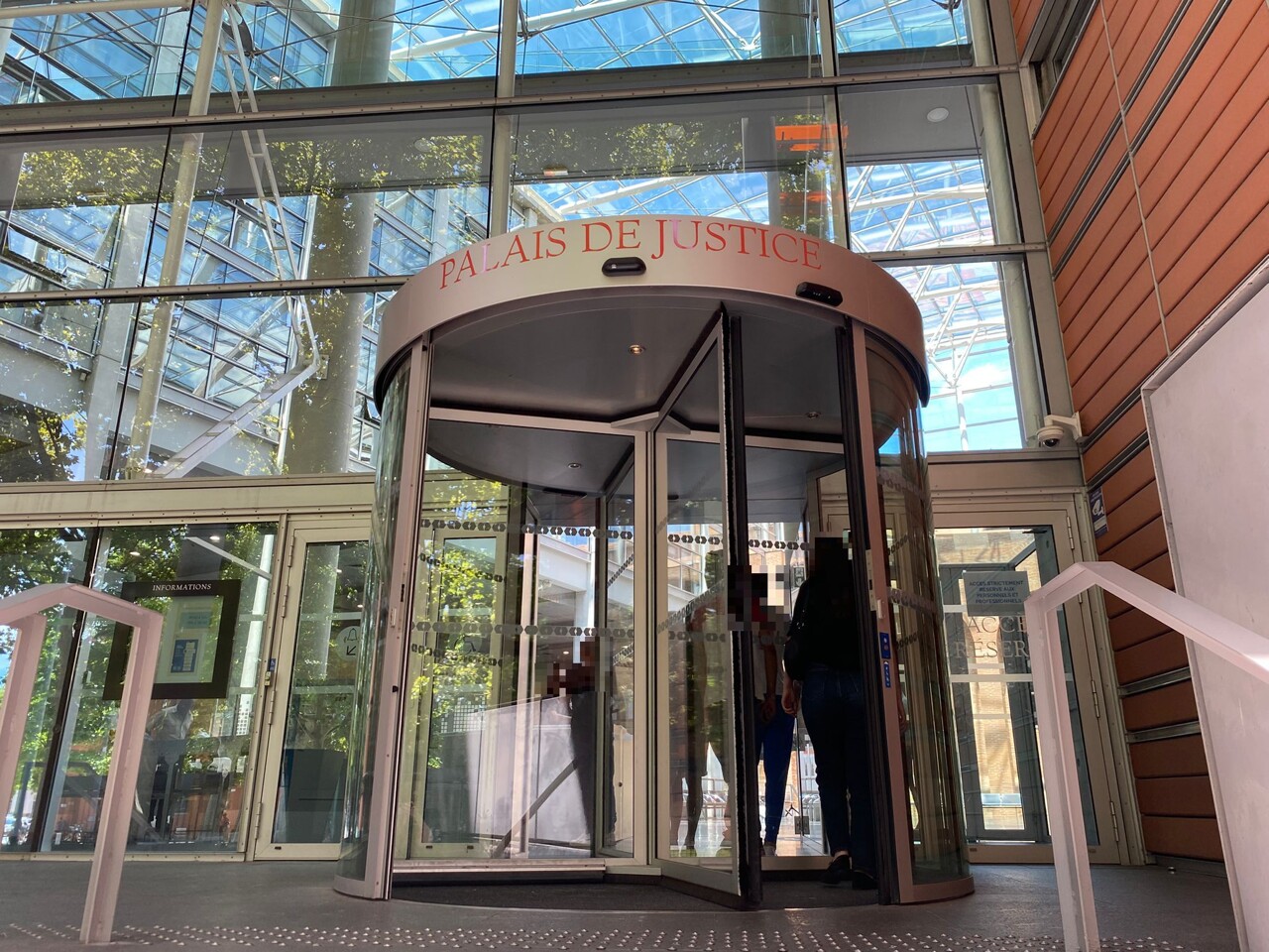 le conducteur était-il au téléphone ?