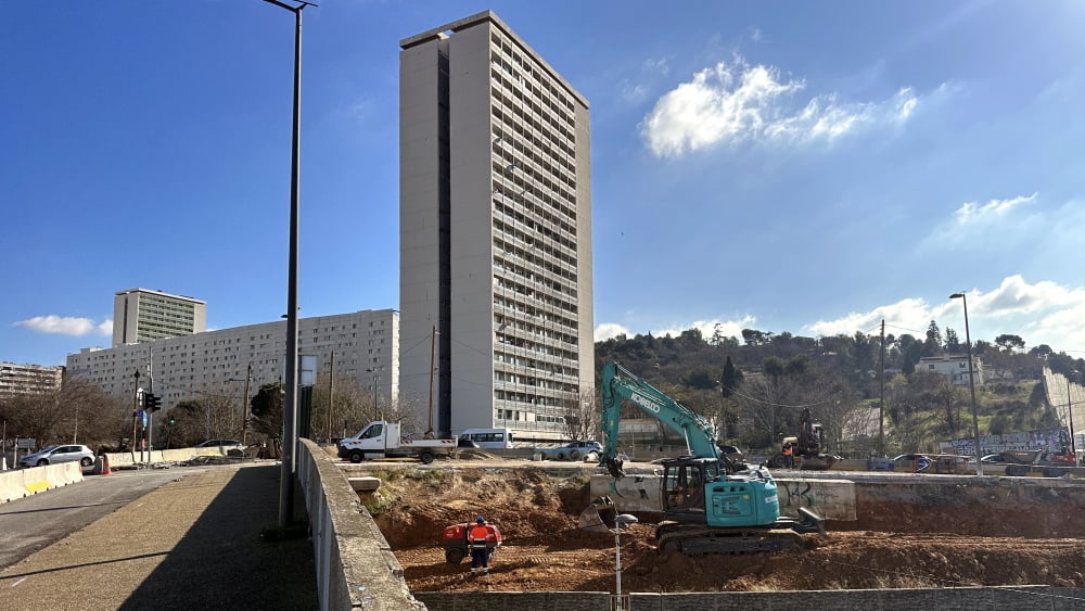 Parcs, centre social, halle sportive... vague d'acquisitions au dernier conseil municipal de Marseille