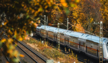 L’Europe inscrit l’axe ferroviaire Marseille–Gênes parmi ses projets (…)