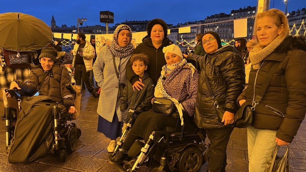 une manifestation pour les droits des personnes handicapées à Marseille