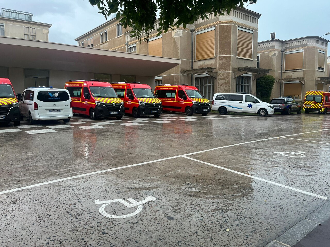 Lyon. Deux hommes blessés par balles s'écroulent à l'hôpital, la police intervient