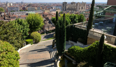 Lyon. Cet hôtel de luxe organise une incroyable vente aux enchères, des affaires à décrocher