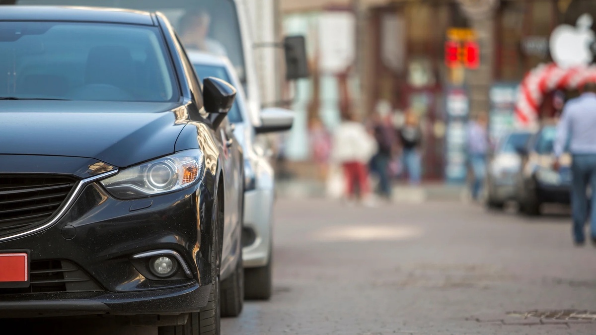 Cette arnaque au faux PV de stationnement piège les automobilistes parisiens