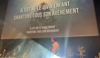 Glorious revient à Lyon, juste avant la messe, pour un concert de Noël rock