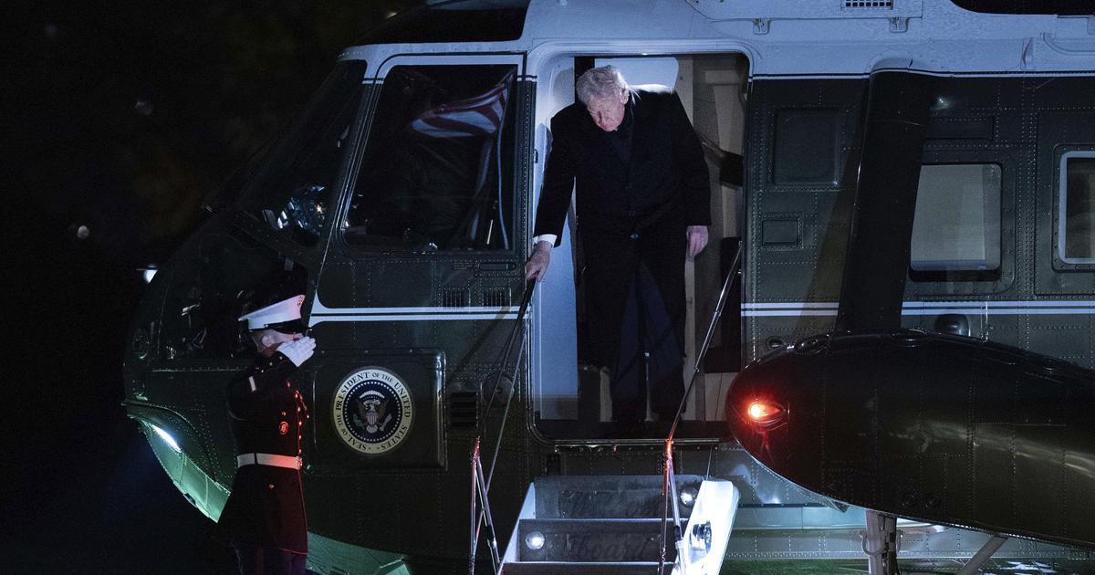 Donald Trump confirme s'être entretenu au téléphone avec Nicolás Maduro