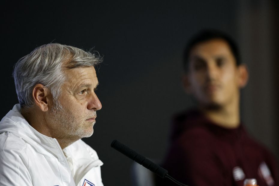 Ligue 1. Furieux de l'arbitrage, Bruno Genesio, l'entraîneur de Lille, boycotte la presse après la défaite de son club contre Rennes