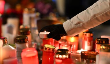 Crans-Montana : une messe pour rendre hommage aux victimes de l'incendie du bar Le Constellation