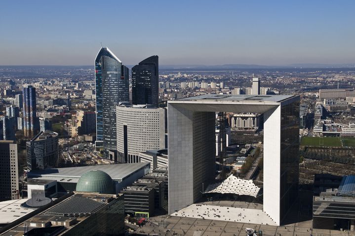La Grande Arche de l'architecte Otto von Spreckelsen, à La Défense, dans les Hauts-de-Seine. (CHICUREL ARNAUD / HEMIS / AFP)