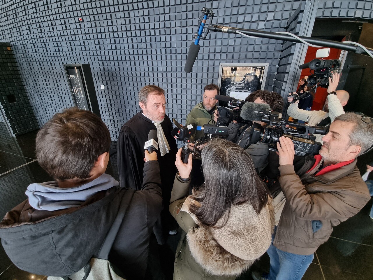 condamné à 5 ans de prison ferme, le prévenu fait appel de la décision des juges de Nantes