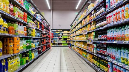 Les sodas sont très présents dans les supermarchés et dans le quotidien. (GARO / PHANIE / AFP)