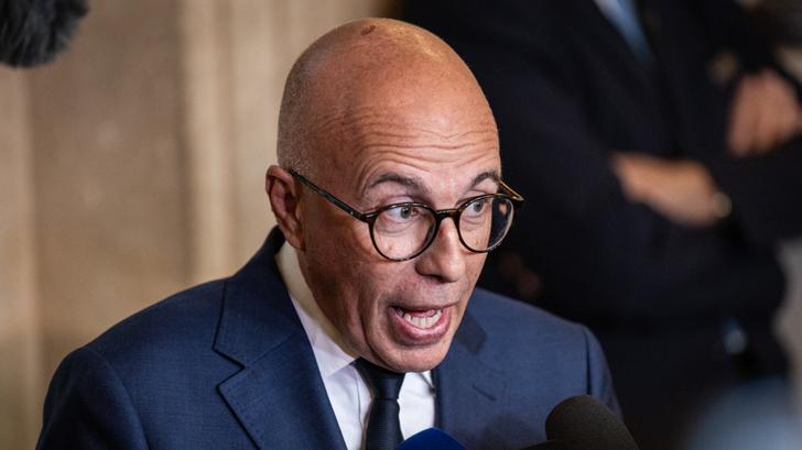 L’argument absurde de Ciotti (ici en octobre 2025) pour relativiser l’action de Trump et les morts à Minneapolis