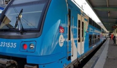 Une voiture percutée par un TER au Chambon-Feugerolles : 2 blessés légers