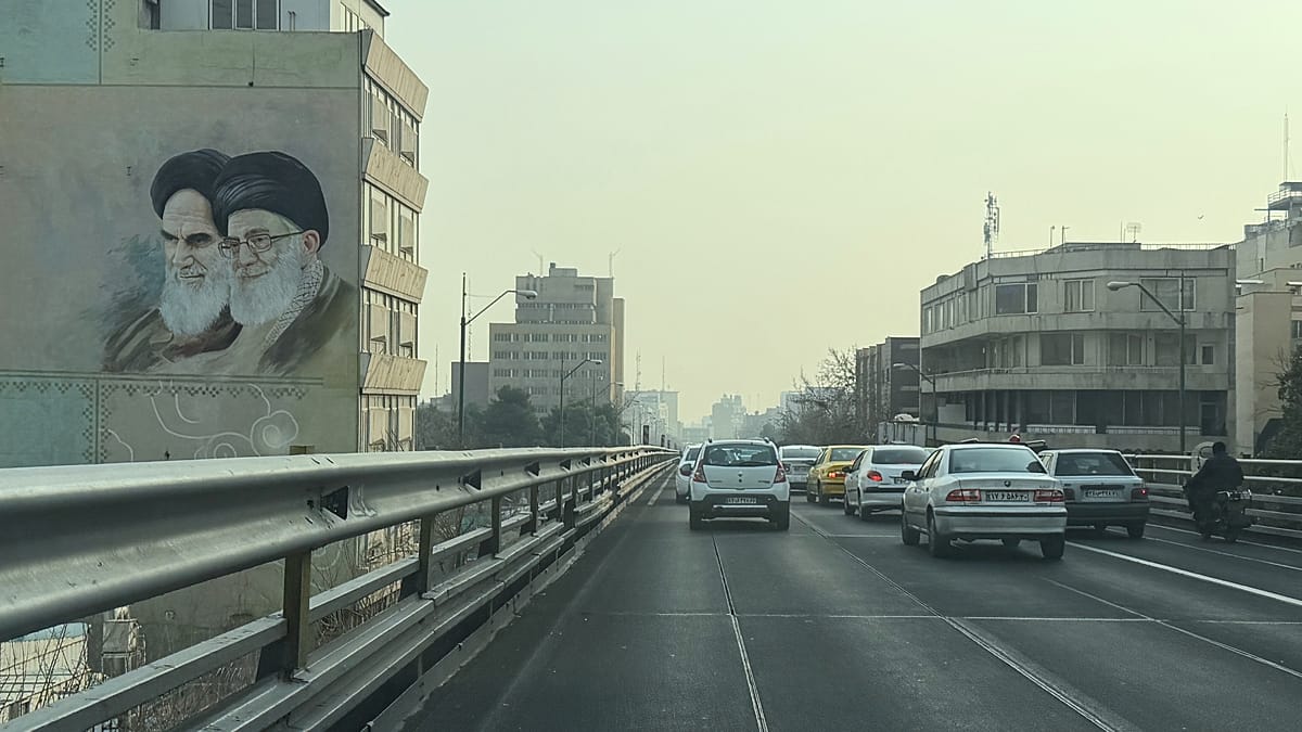 Une série d'explosions signalée dans plusieurs villes d'Iran