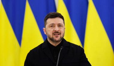 Zelensky réclame davantage de défense aérienne alors que la Russie plonge Kyiv dans le froid