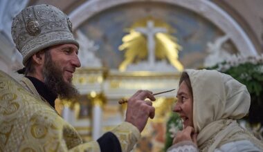 Russie : l'Église orthodoxe met en place un service de prière pour décourager les femmes d'avorter