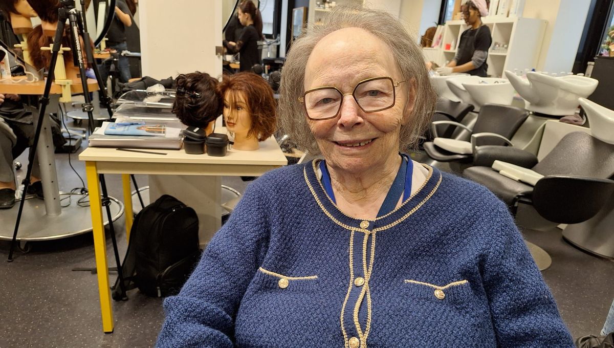 Résidentes d'un Ehpad à Nantes, elles se font une beauté pour le concours de Miss Grand-Mère