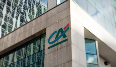 Vers des déserts bancaires en France ? Les fermetures d'agence se multiplient en zone rurale, une grève nationale au Crédit Agricole