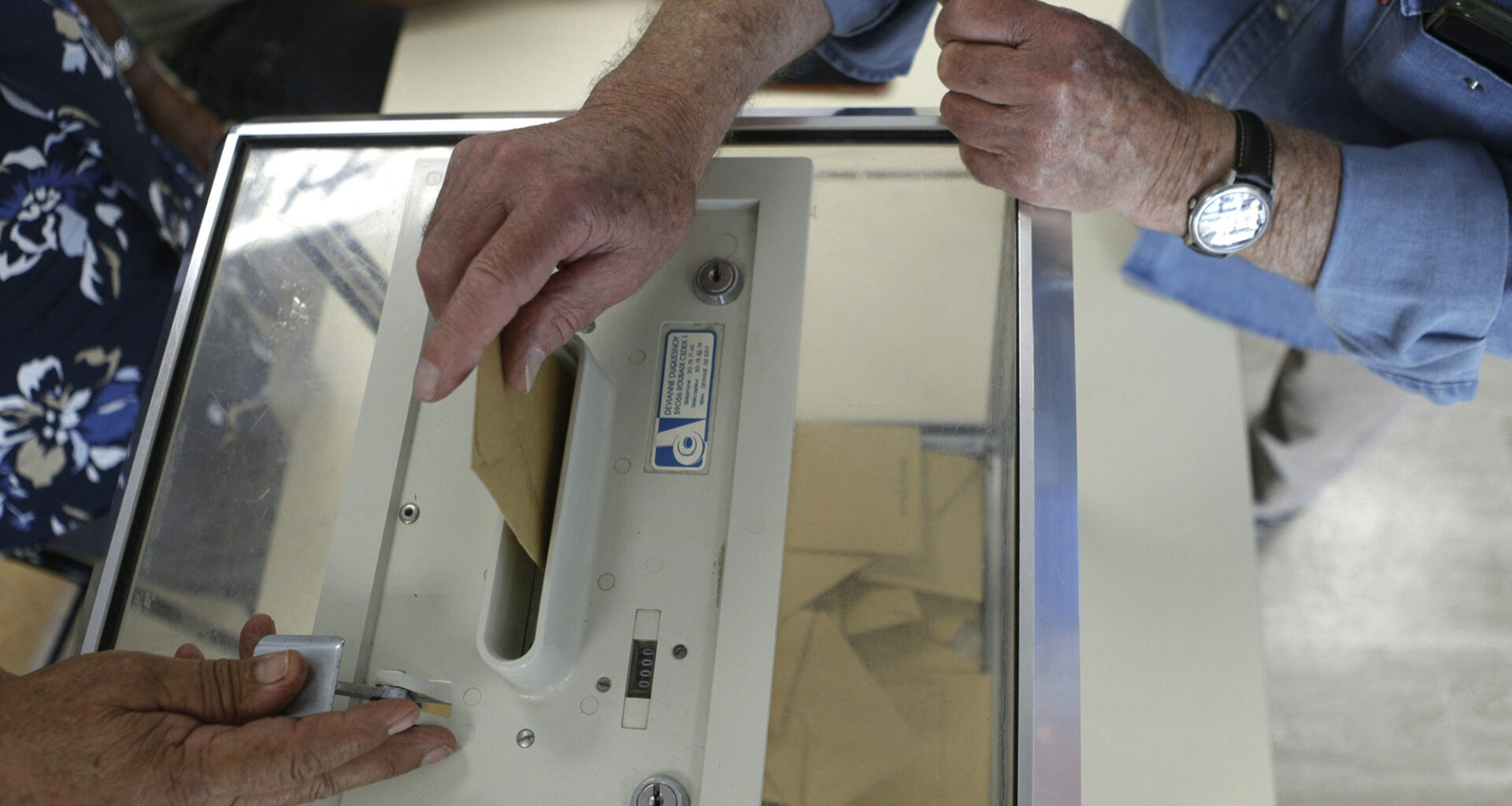 à deux mois du scrutin, que disent les sondages ?