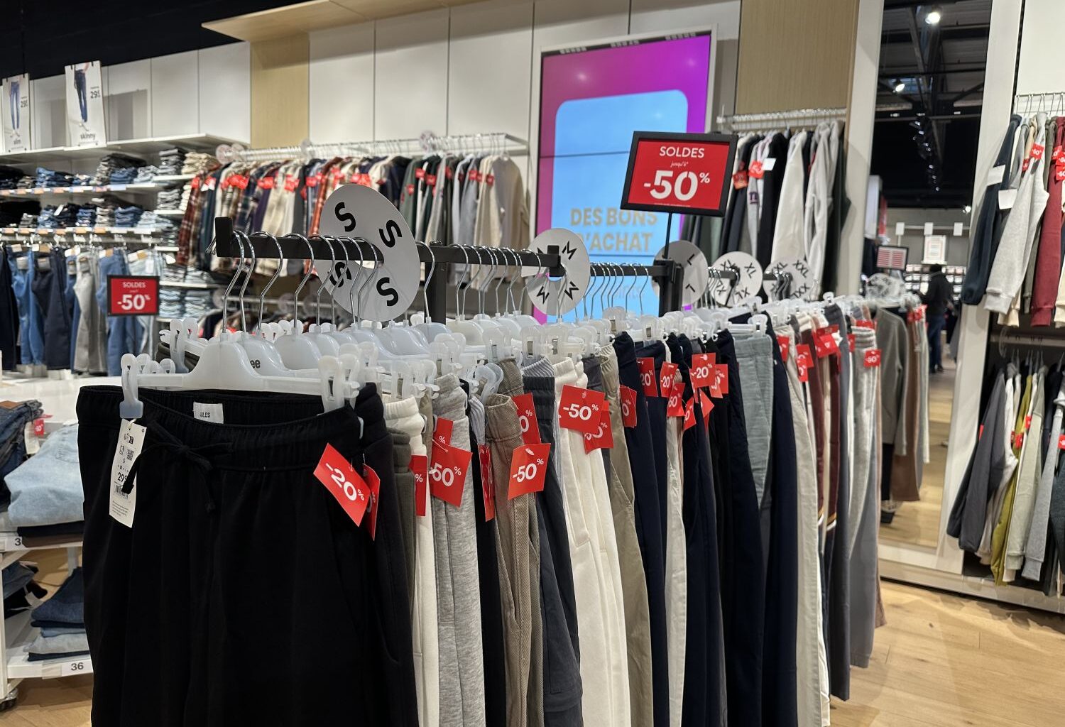 Le tribunal administratif de Strasbourg suspend l’ouverture des commerces les dimanches 4 et 11 janvier en Moselle