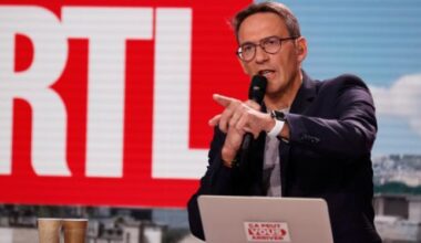 Audiences radios : Voici comment les animateurs stars avancent (...ou reculent) sur les stations généralistes, de Julien Courbet à Christine Kelly, en passant par Laurent Ruquier, Pascal Praud, Marschall et Truchot ou Nagui - Vidéo