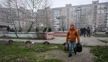 L'Ukraine ordonne l'évacuation de 3 000 enfants et de leurs parents de deux régions où la Russie progresse