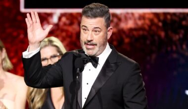 Aux Critics Choice Awards, Jimmy Kimmel remercie « Donald Jennifer Trump » dans un discours grinçant