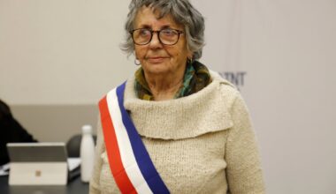 Mireille Passerat de la Chapelle, vice-doyenne de l’assemblée, prend la suite de François Rio pour 2 mois et demi