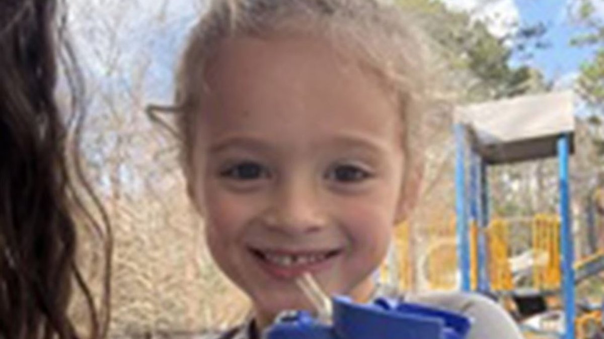 Jonathan, 4 ans, retrouvé mort peu après le nouvel An : les éléments troublants révélés par l’autopsie