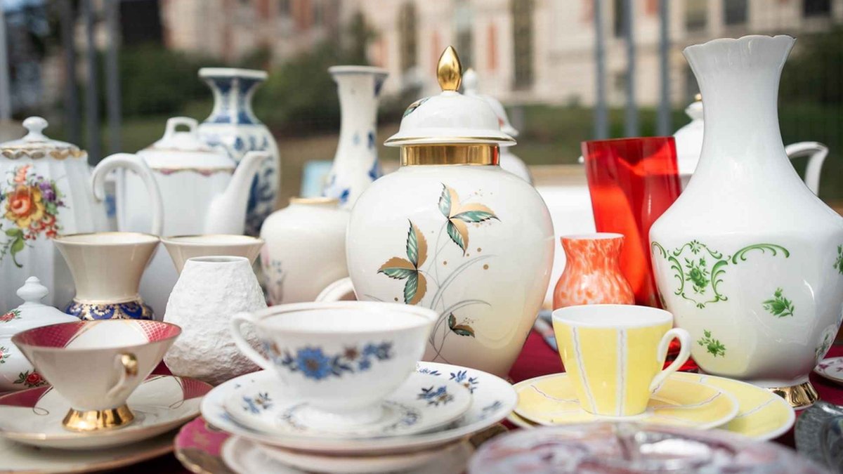Vous avez de la vaisselle ancienne chez vous ? Attention, elle pourrait vous empoisonner sans que vous ne le sachiez