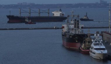 Le port d’Odessa en Ukraine: le cœur économique du pays en péril face aux frappes russes - Reportage international