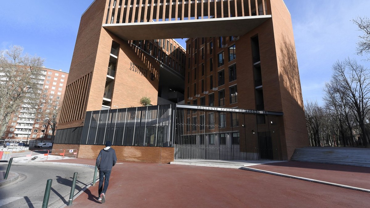 Toulouse school of economics (TSE) à la 15e place du dernier classement international des universités de Shanghai en économie