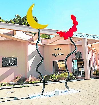 Des reflets nocturnes à Bouzigues.