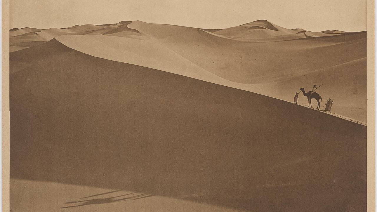 A Photo Elysée, un nécessaire questionnement autour des archives coloniales du studio allemand Lehnert & Landrock, fleuron de l’iconographie orientaliste