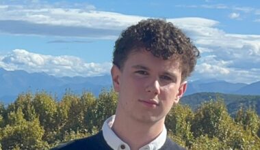 Comment l’association Hémicycle France veut sensibiliser les jeunes à la politique