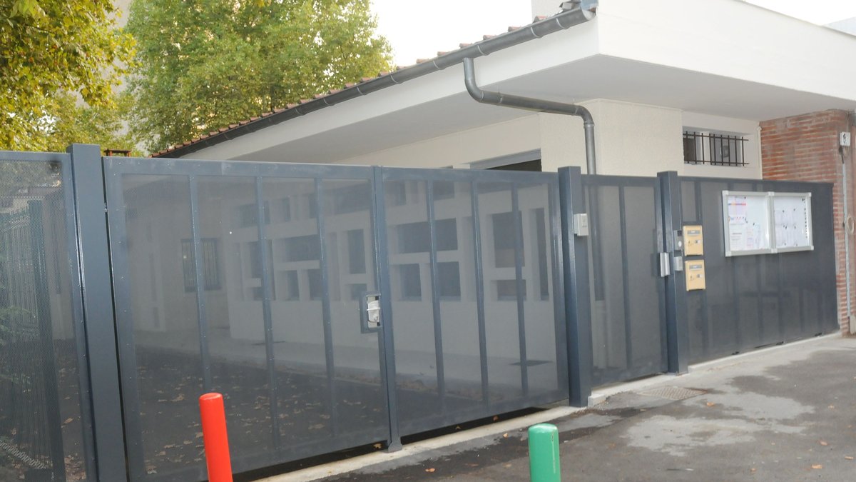 Chauffage en panne dans une école de Toulouse : "Les enfants gardent leur manteau et leur bonnet en classe"