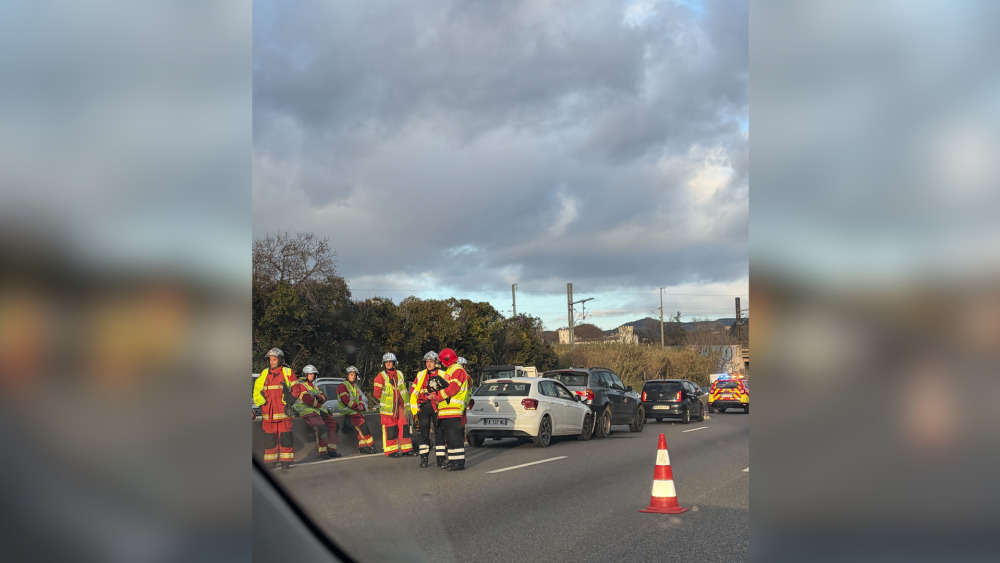 Environ 5 kilomètres de bouchon sur l'autoroute A50 dans le sens Marseille Aubagne après un accident
