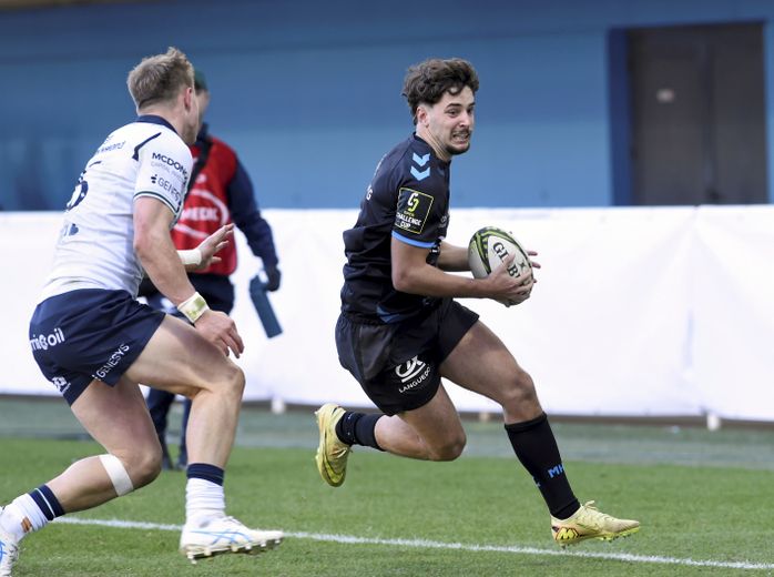 Melvyn Rates a inscrit l’essai de la révolte, à la 66e.