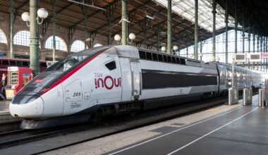 le trafic devrait être normal sur les TGV et les Intercités mardi, des perturbations en Occitanie et en Ile-de-France pour les trains régionaux
