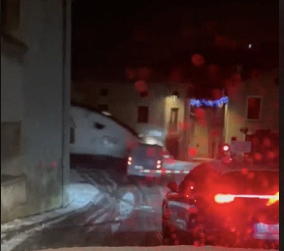 Accident entre le TGV Saint-Etienne