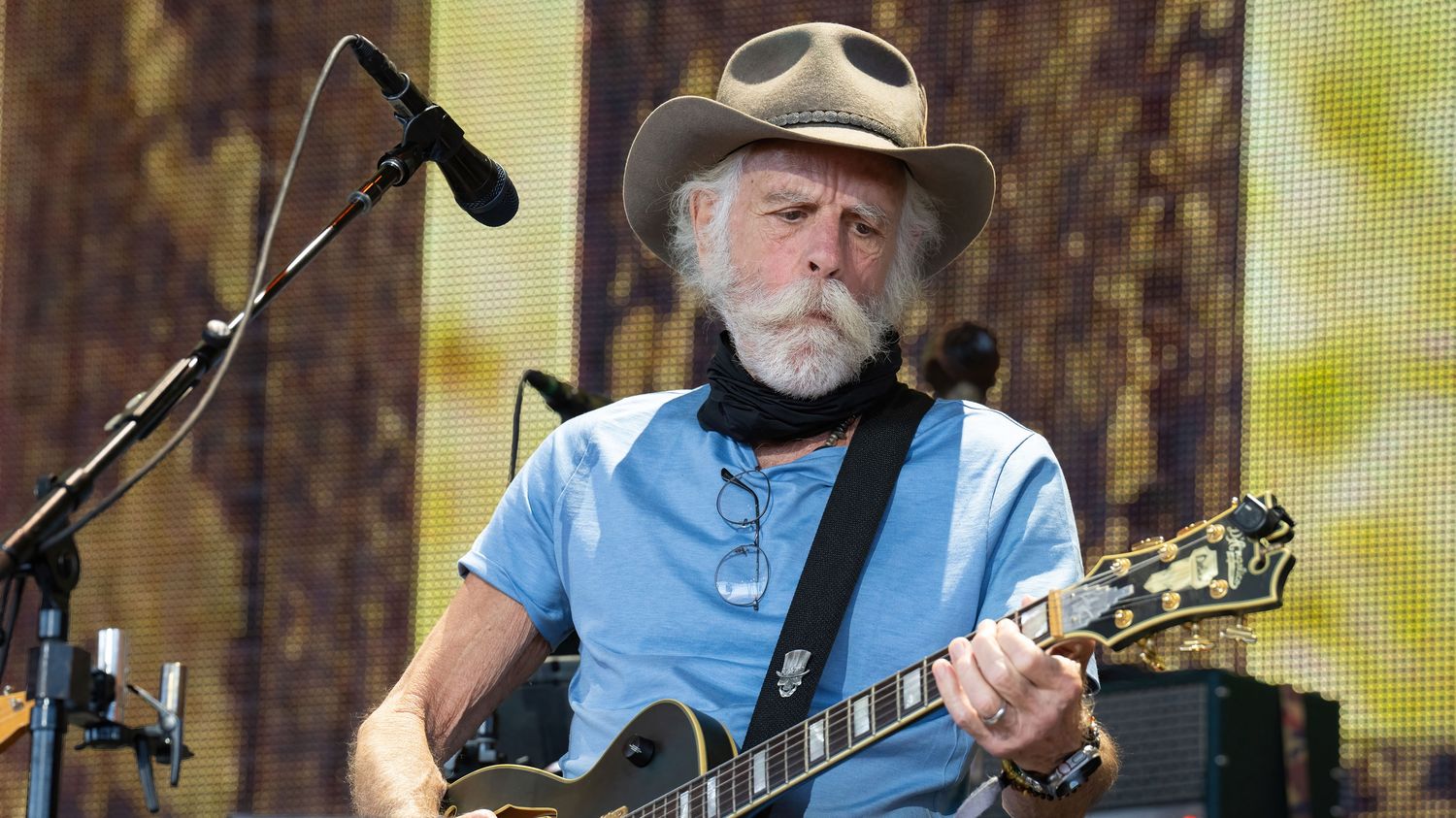 Bob Weir, guitariste des Grateful Dead, est mort à l'âge de 78 ans