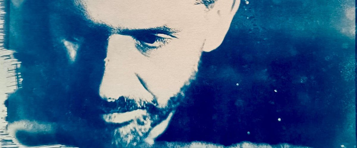 Djul, l’artiste du KKC Orchestra, lance son premier EP solo