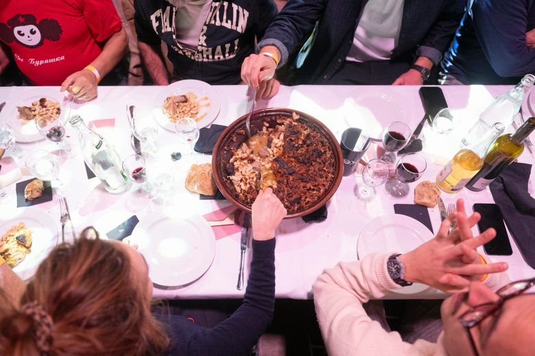 Un régal pour les papilles, mais il faut tenir jusqu’au cinquième plat !