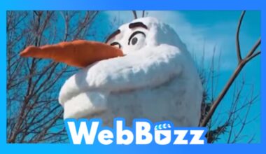 Une sculpture de neige géante de Olaf