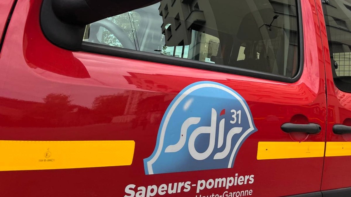 Collision entre une voiture et une moto : un homme de 63 ans trouve la mort dans un accident, près de Toulouse