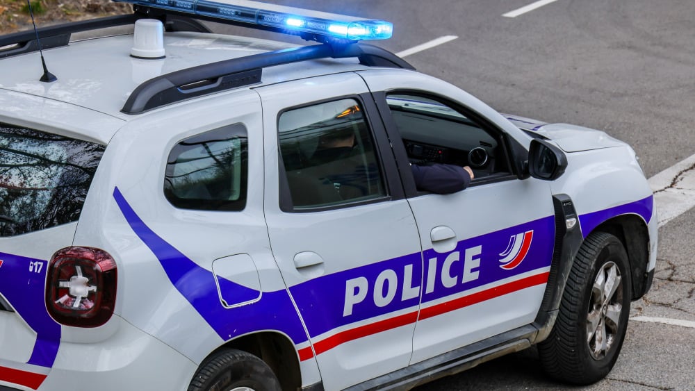 Il vend son téléphone portable, l'acheteur le paye en fausse monnaie à la cité La Castellane à Marseille