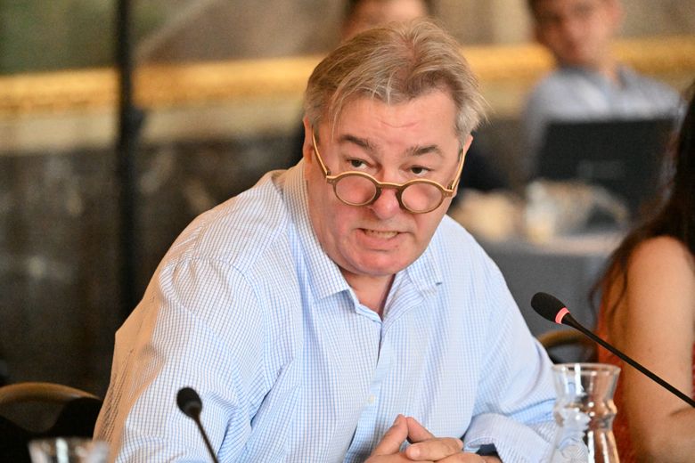 François Briançon au conseil municipal de Toulouse, en juin 2025.