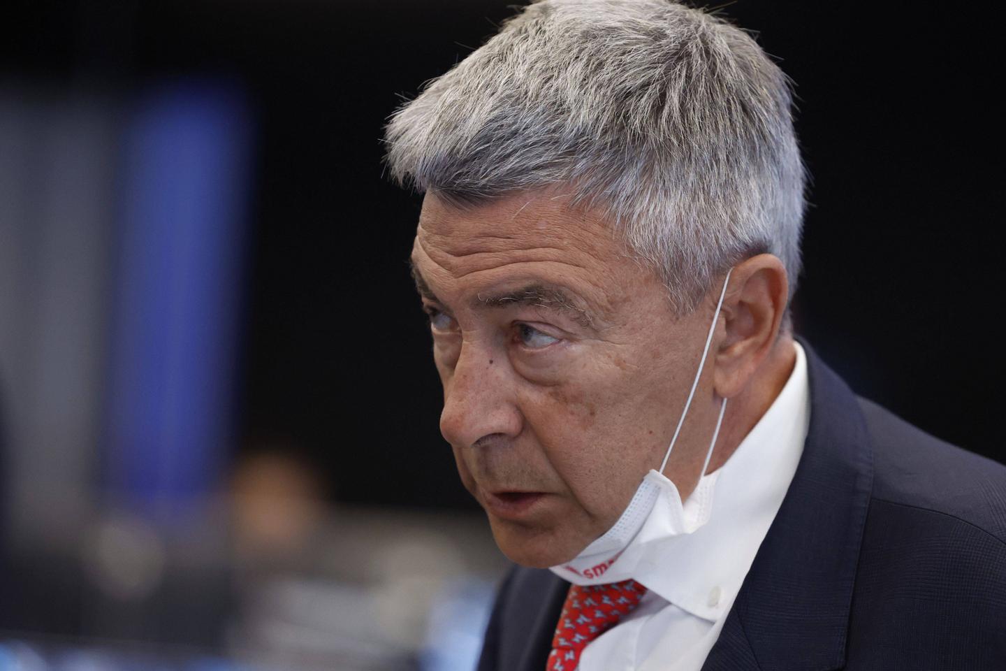 la justice française a saisi près d’un milliard d’euros depuis le début de la guerre en Ukraine