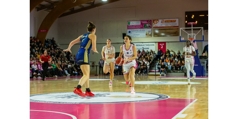 Ce dimanche 18 janvier 2026, Charnay recevait Lattes/Montpellier en quart de finale de la Coupe de France féminine. Aux portes du dernier carré, les Charnaysiennes se sont malheureusement inclinées 73 à 67. Photo Christophe Dury