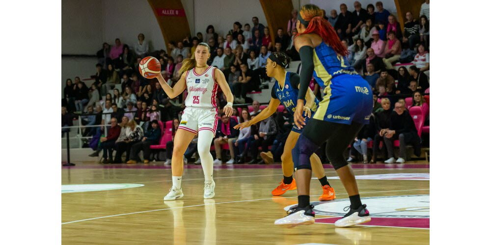 Ce dimanche 18 janvier 2026, Charnay recevait Lattes/Montpellier en quart de finale de la Coupe de France féminine. Aux portes du dernier carré, les Charnaysiennes se sont malheureusement inclinées 73 à 67. Photo Christophe Dury