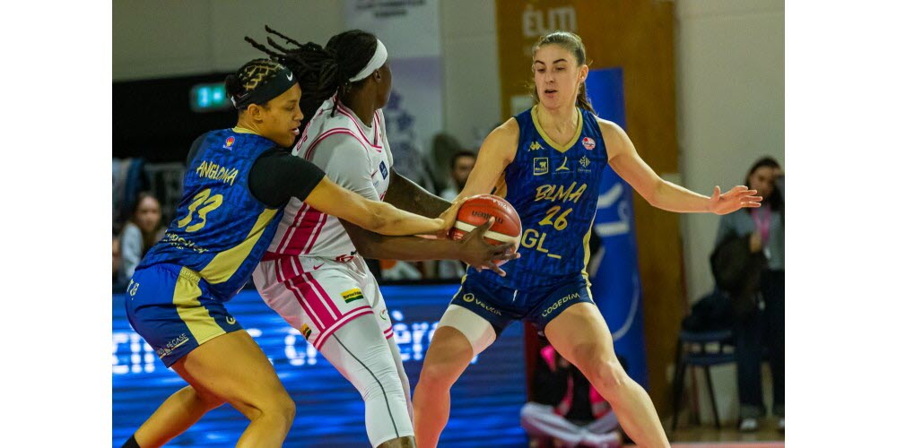 Ce dimanche 18 janvier 2026, Charnay recevait Lattes/Montpellier en quart de finale de la Coupe de France féminine. Aux portes du dernier carré, les Charnaysiennes se sont malheureusement inclinées 73 à 67. Photo Christophe Dury